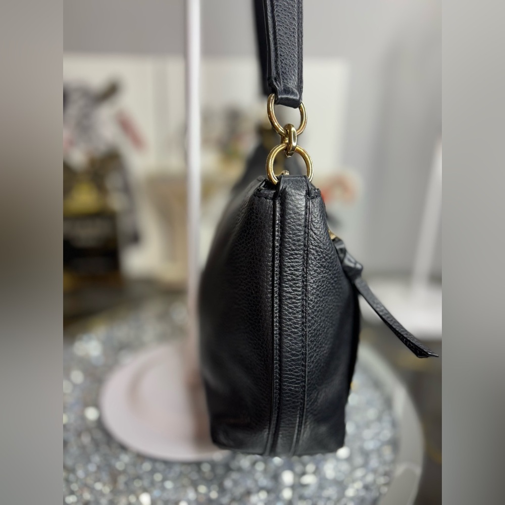 Coach 2020 Small Marlon Shoulder Bag EUC - Picture 6 of 16